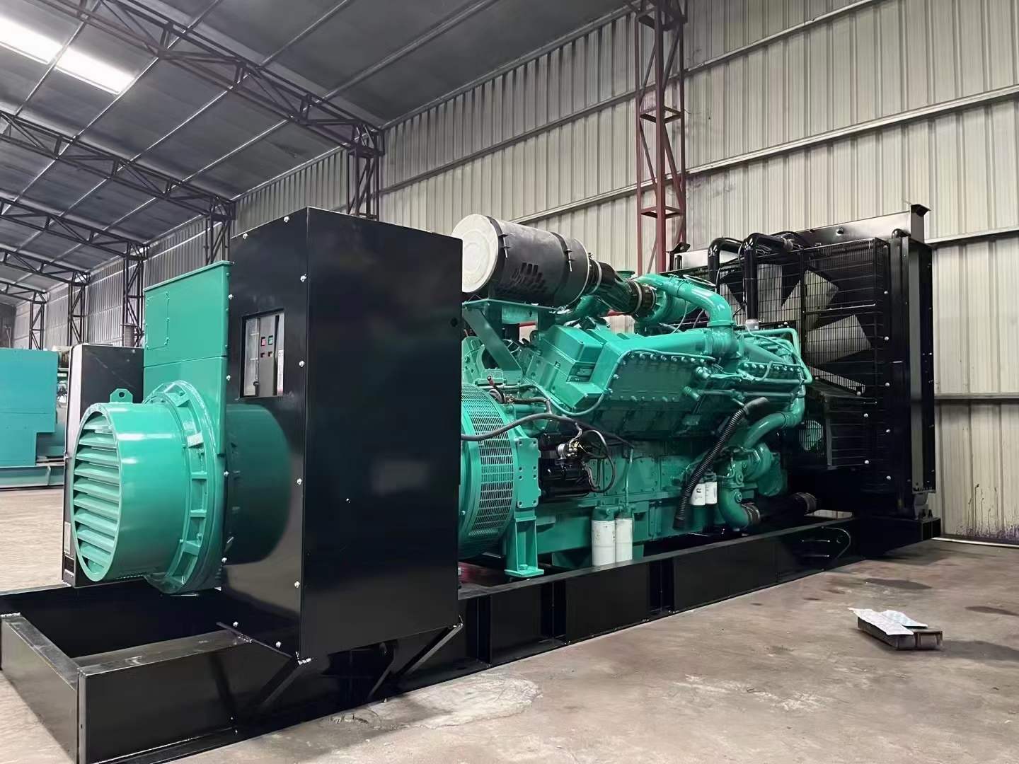 武胜如何降低 800kW 柴油发电机输出电流的波动？